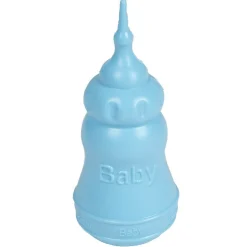 Bébé joli poupon dans un trotteur