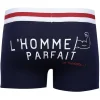 Boxer homme parfait et modeste