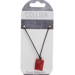 Collier avec pendentif en pierre naturelle