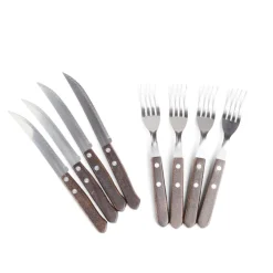 Ensemble 8 couverts fourchettes et couteaux