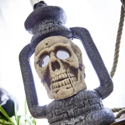 Lanterne Halloween tête de mort grise et blanche