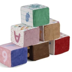 Lot de 6 cubes d'éveil en tissu