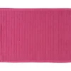 Tapis de salle de bain rose