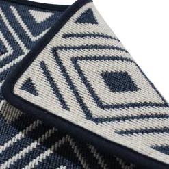 Tapis réversible bleu et blanc design losanges